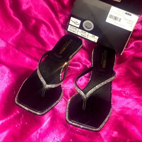Fashion Nova Shoes - Fashion Nova Rhinestone Kitten Heel 🖤💋
